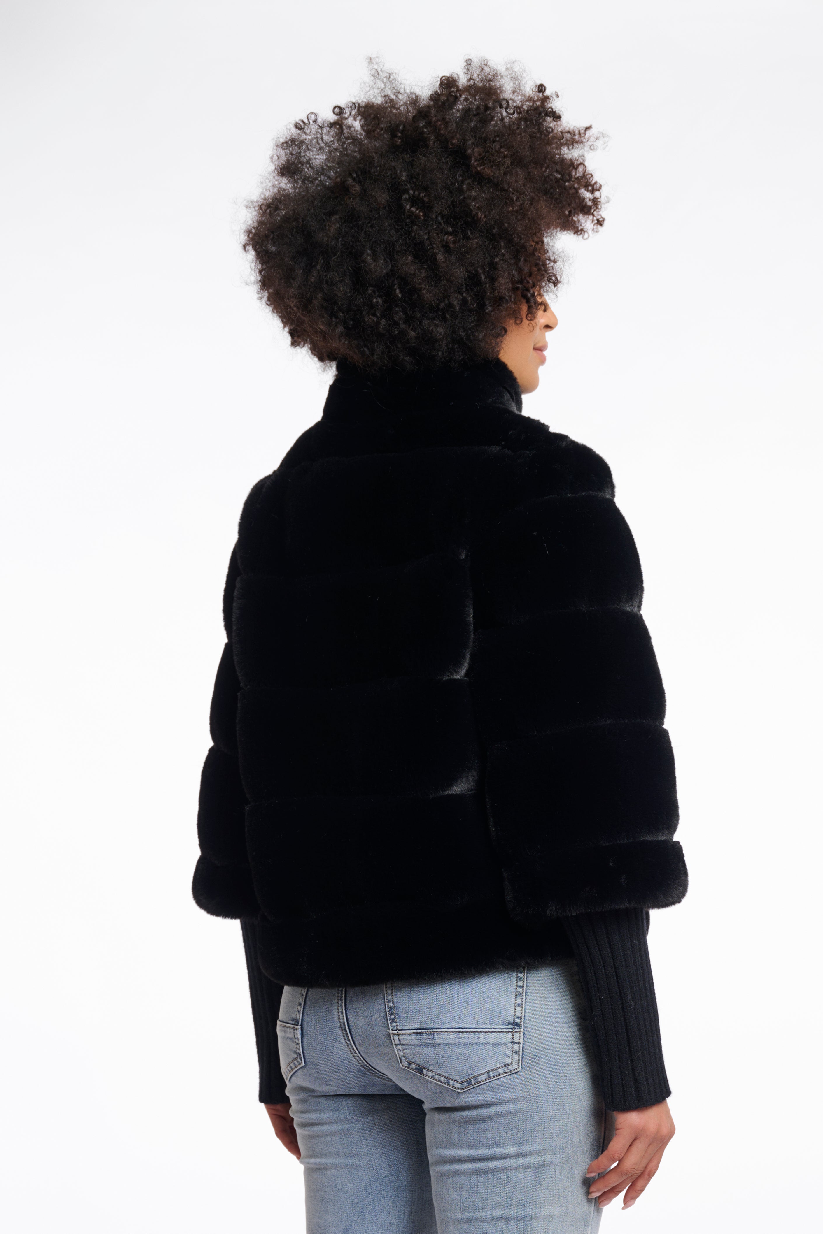 Faux Fur Jacke mit Strickärmeln "Feline"