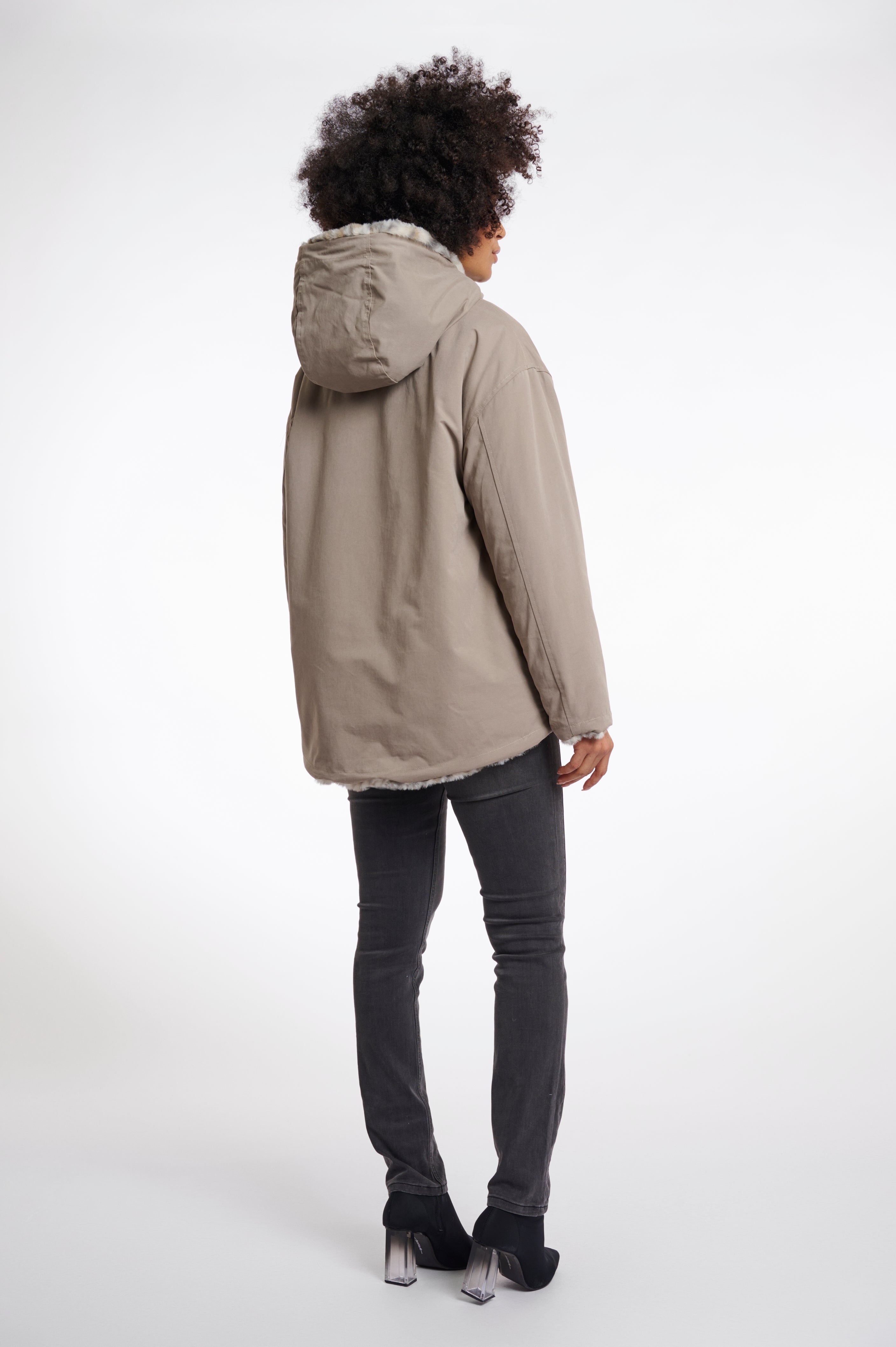 Wendbare Jacke mit Kapuze "Ines"