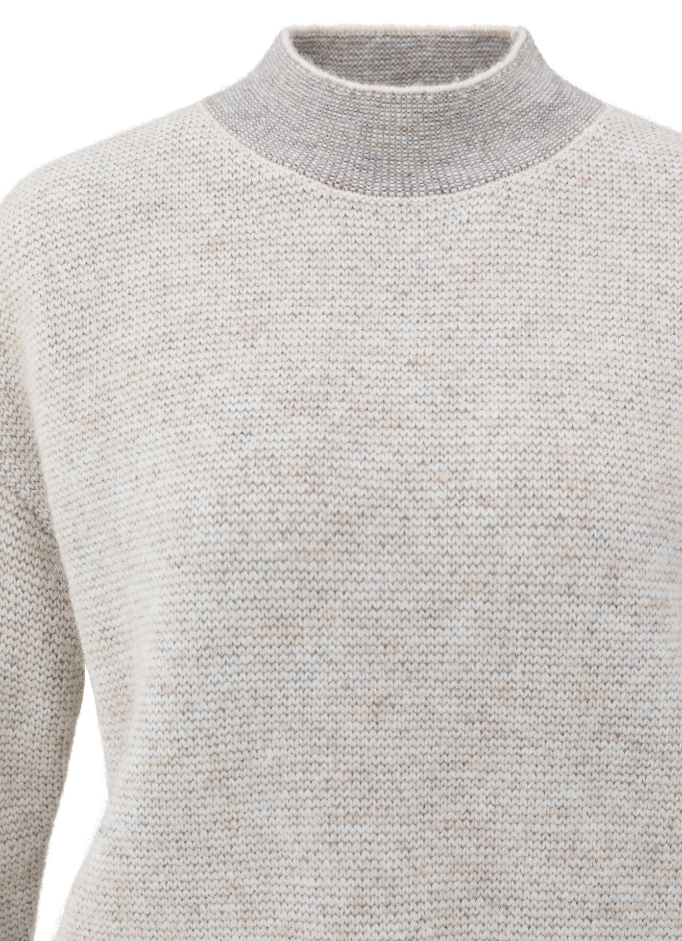 Strickpullover mit kontrastierenden gerippten Rändern