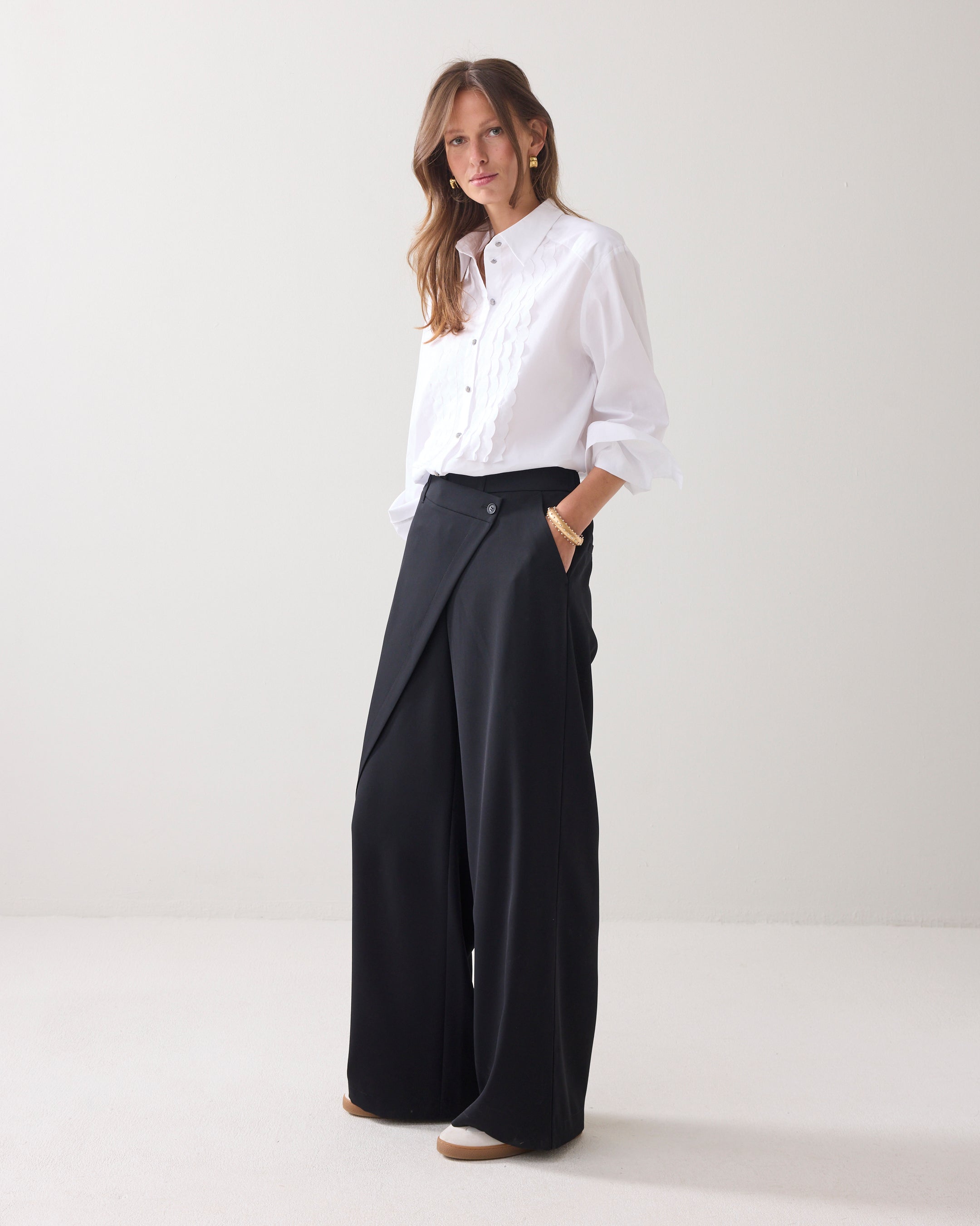 Elegante Hose mit Wickeloptik