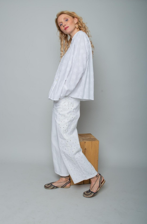 Glockige Hemdbluse mit gewebten Dots