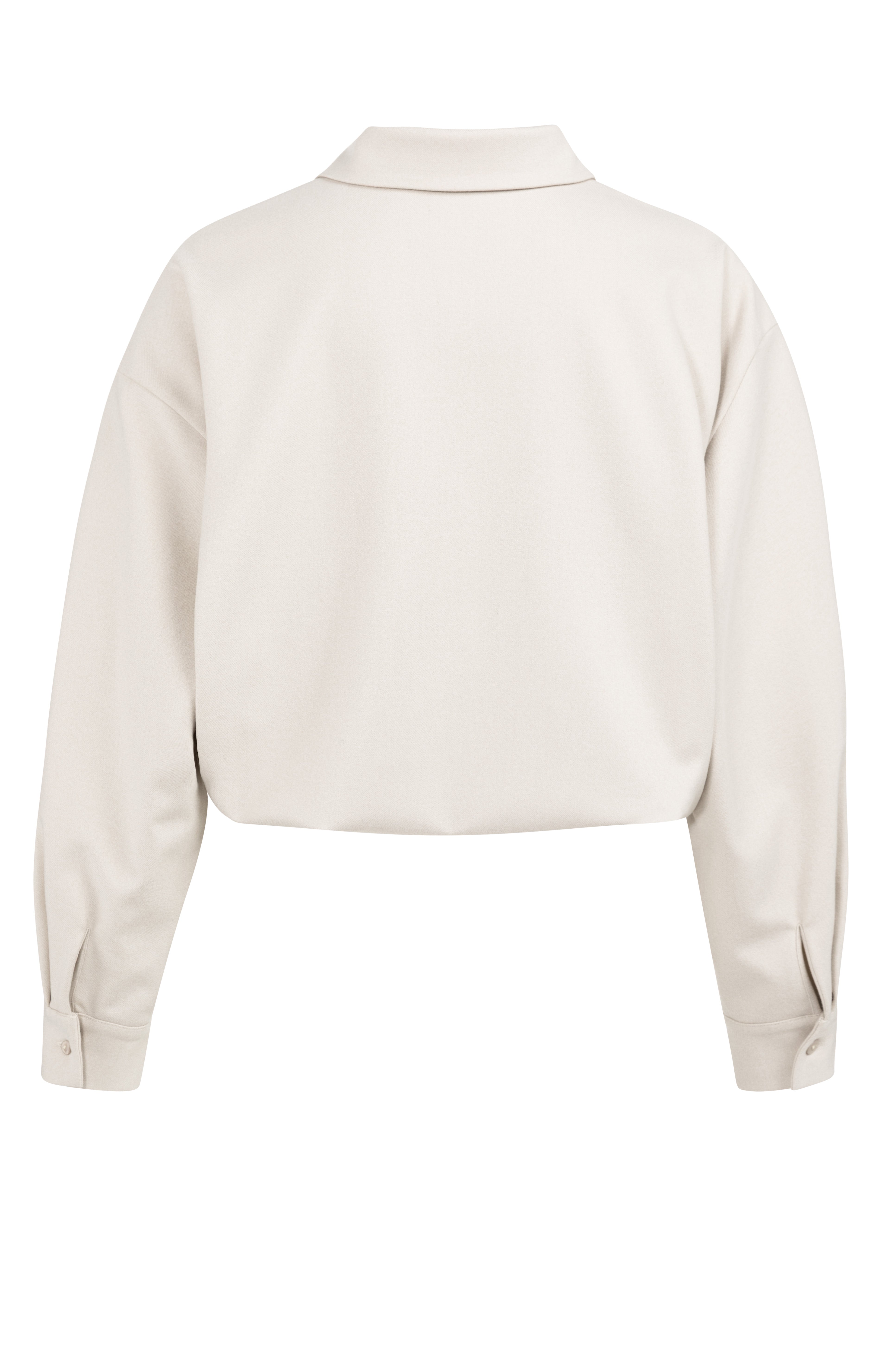 Lässig-schick in Oversize Bluse mit asymmetrischer Leist