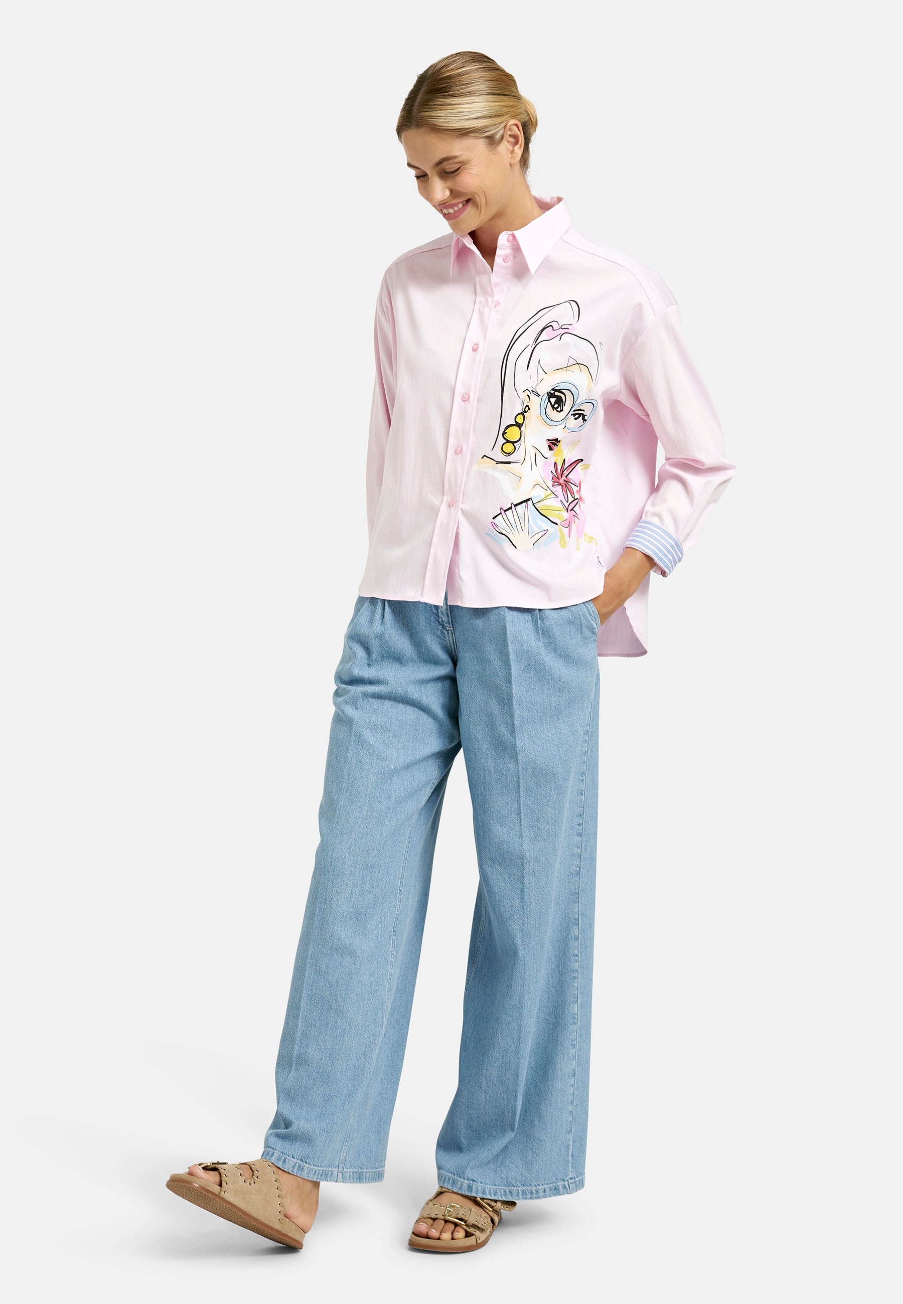 Oversize Hemdbluse mit exklusivem Artwork