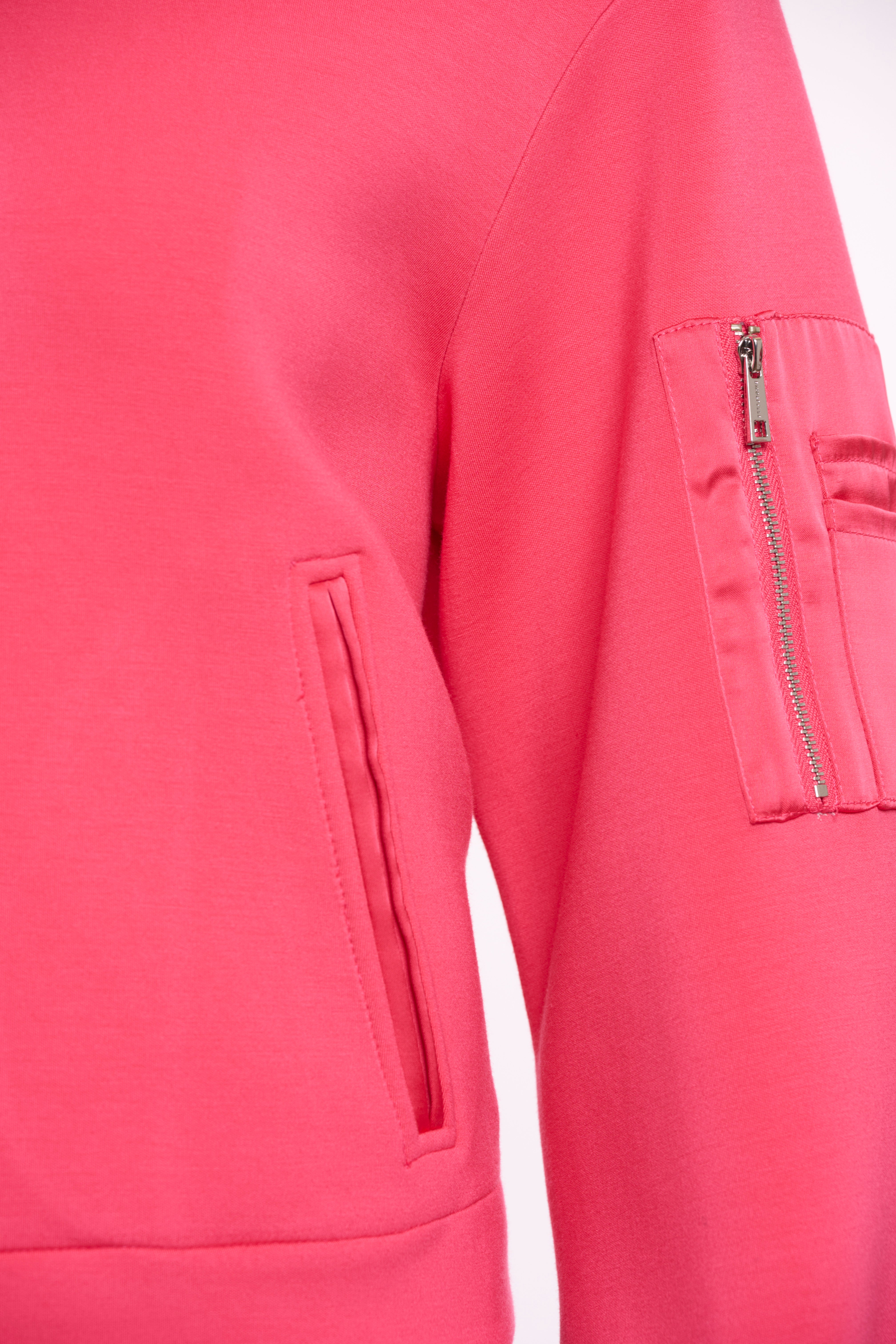 Weiche Jacke mit modernem Utility-Charakter "Noon"