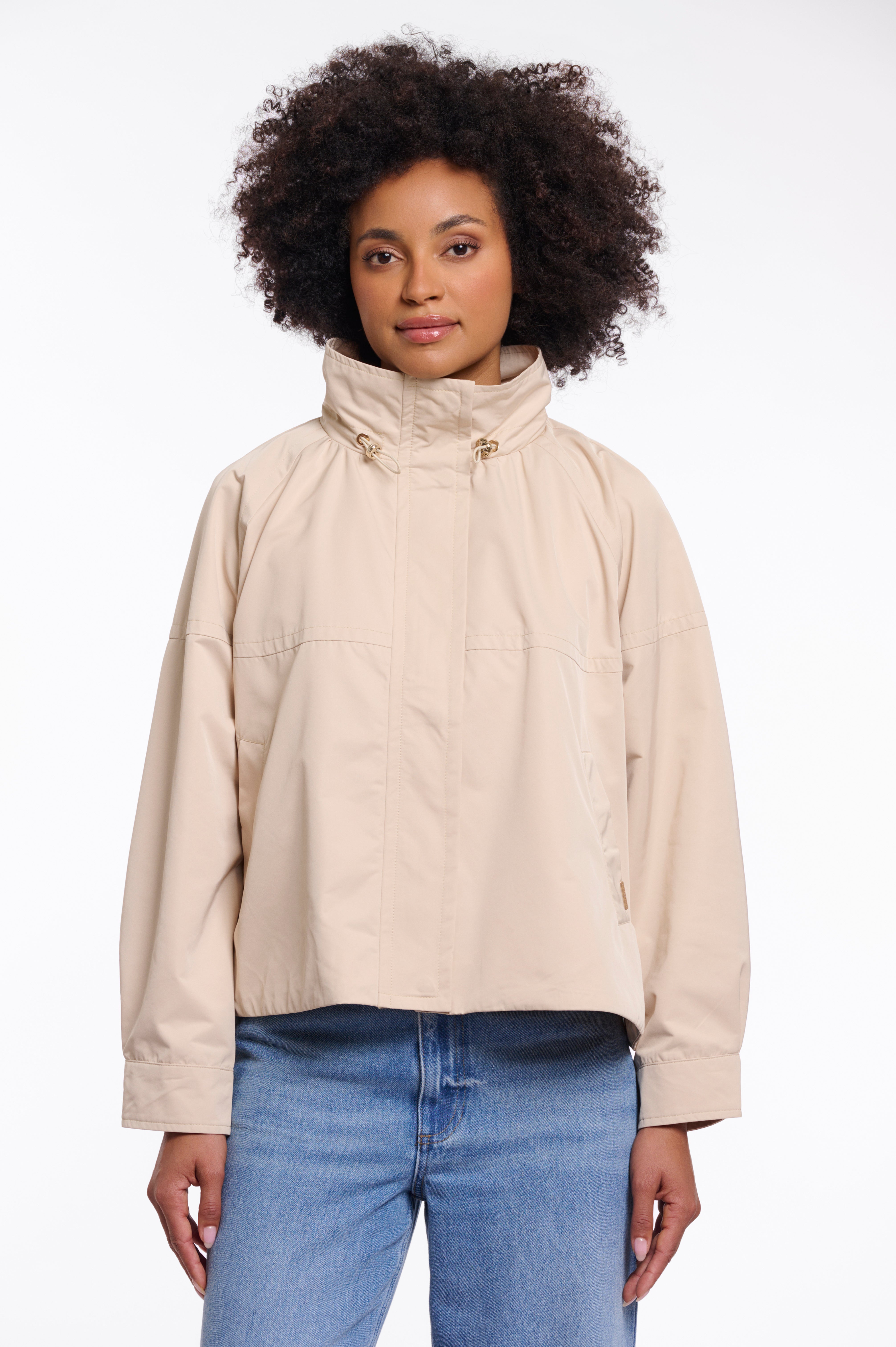 Moderne Kurzjacke "Ot"