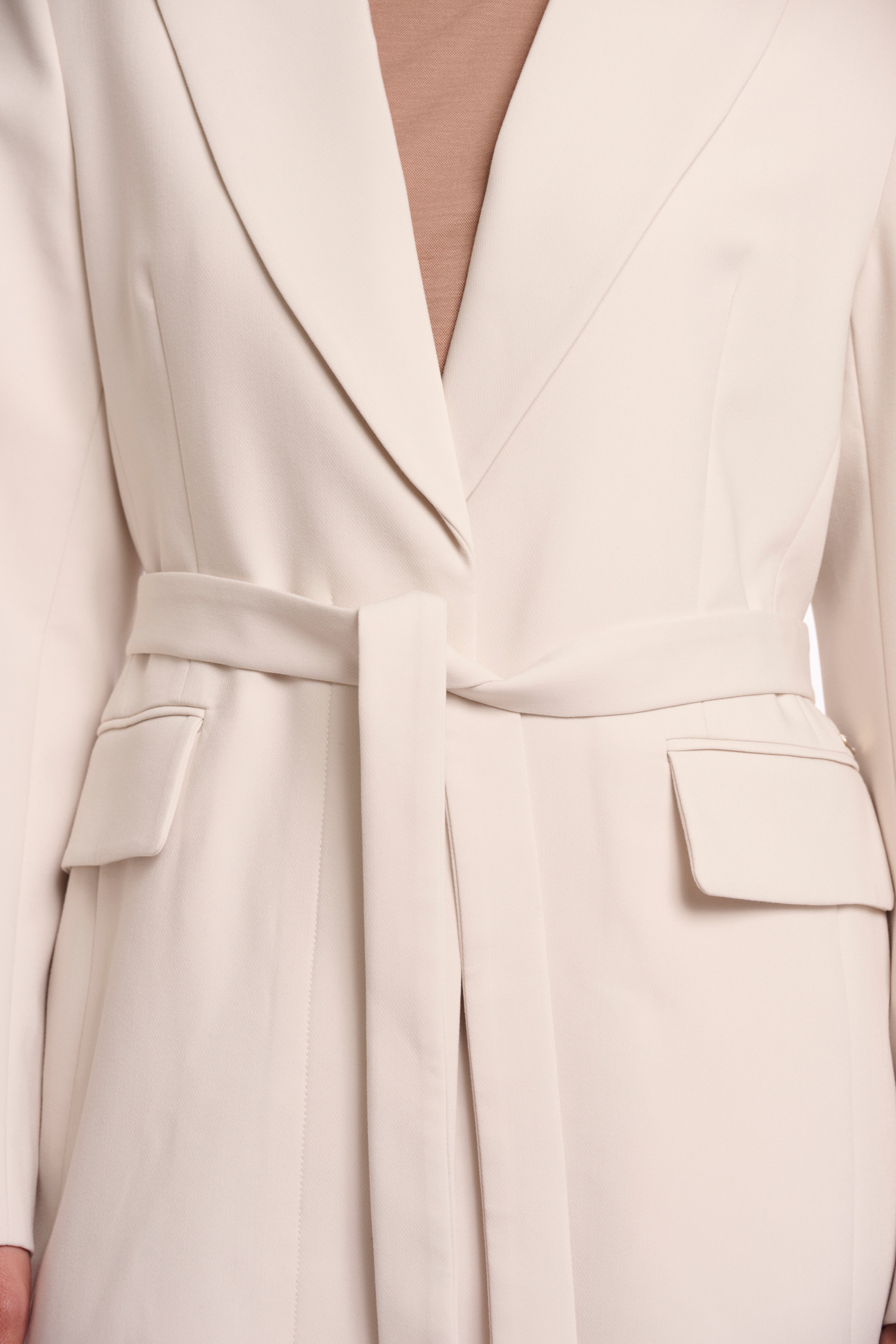 Langer, taillierter Mantel "Luana"