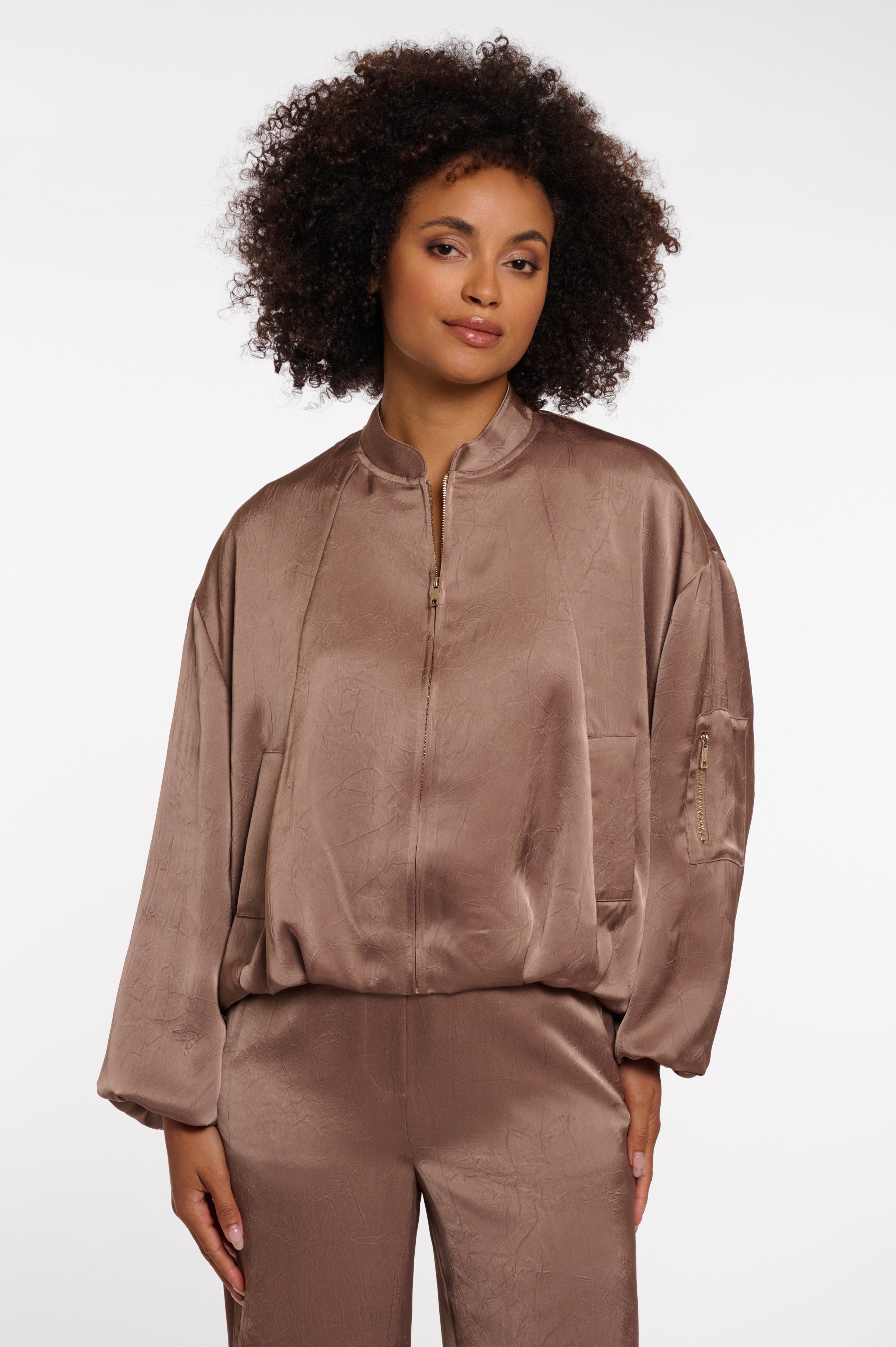 Die ultraleichte Zipper-Jacke "Flora"