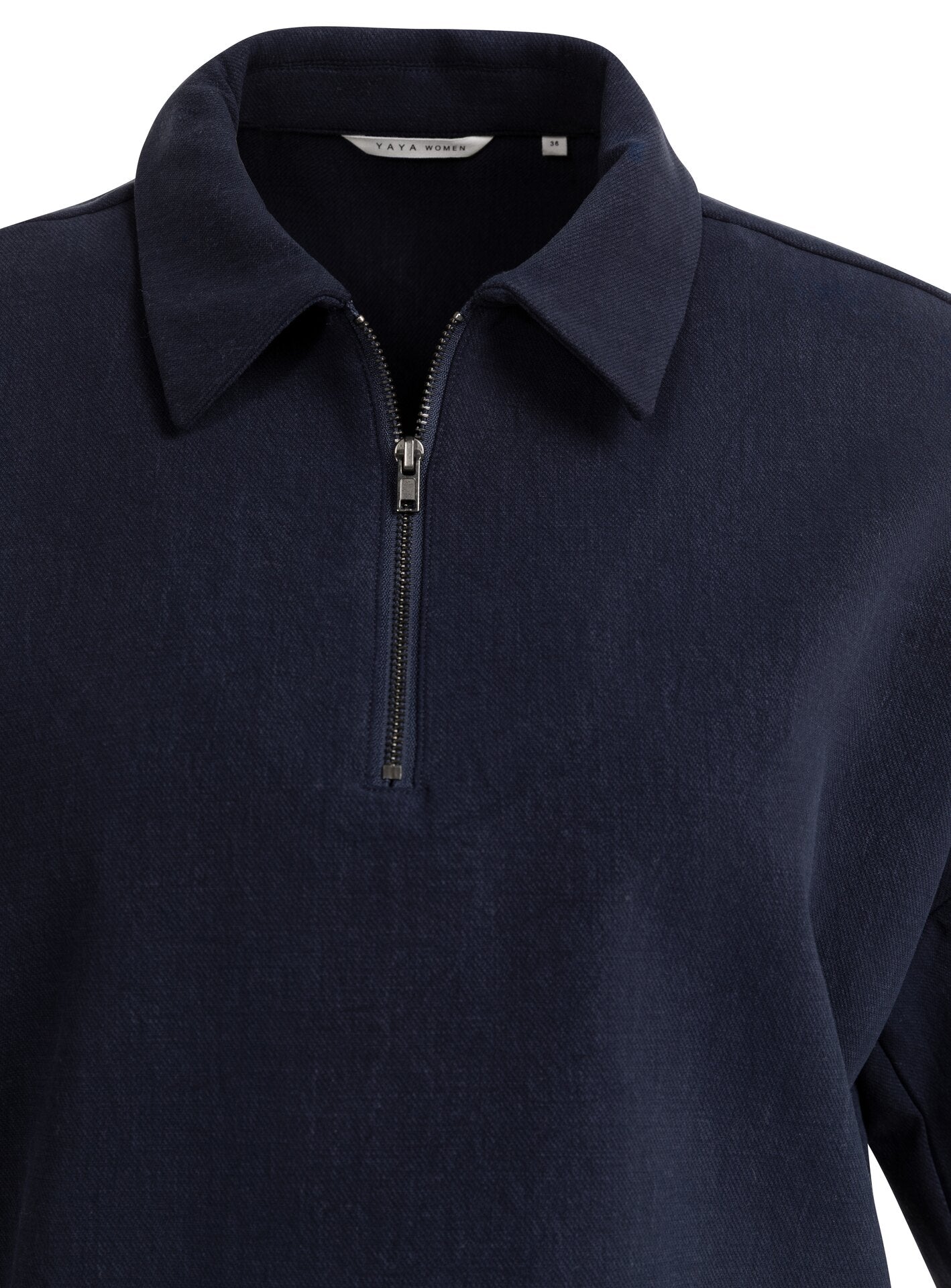Sportiver Chic neu definiert mit diesem Poloshirt