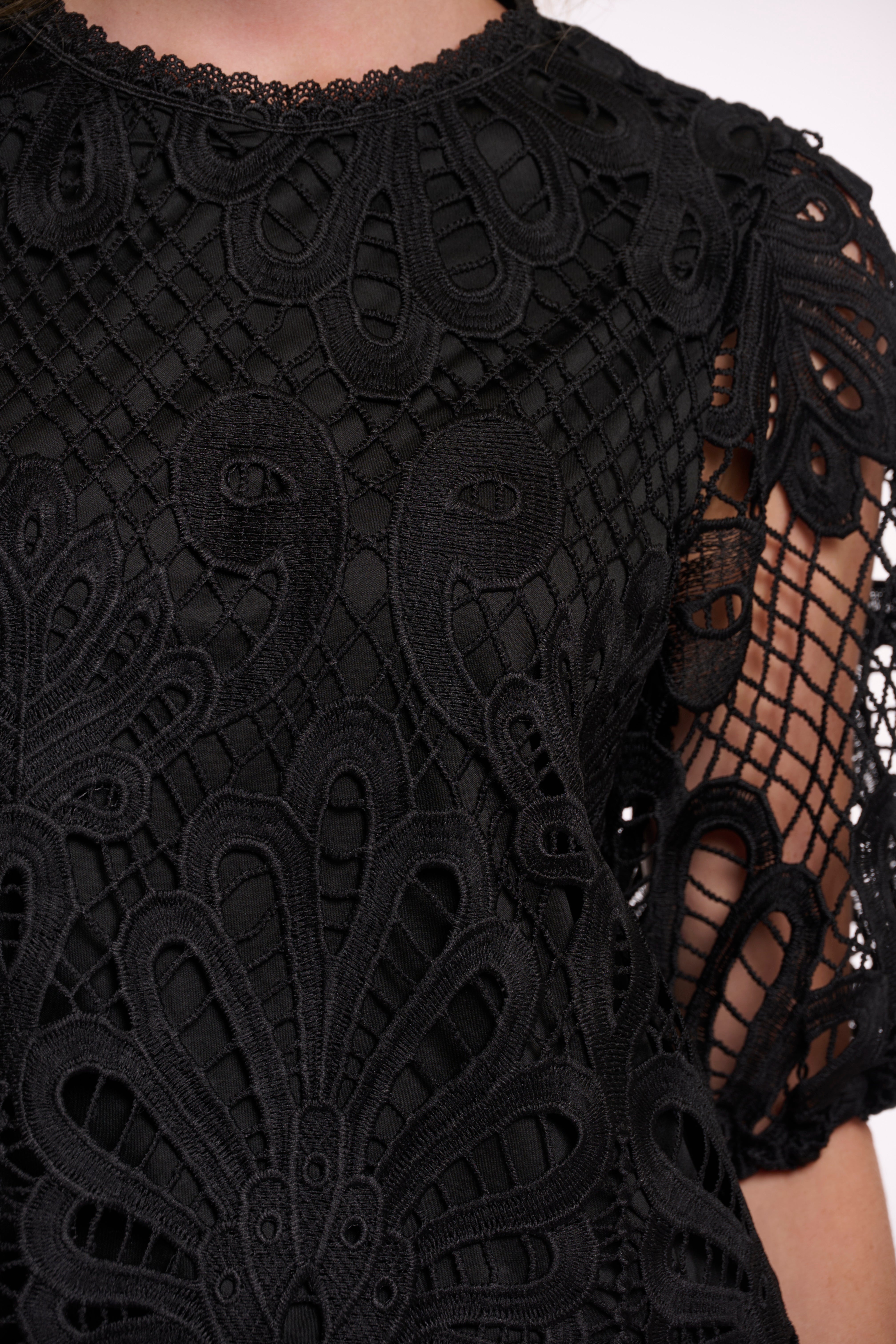 Neues Statement-Oberteil in Beige und Schwarz "Chantalle"