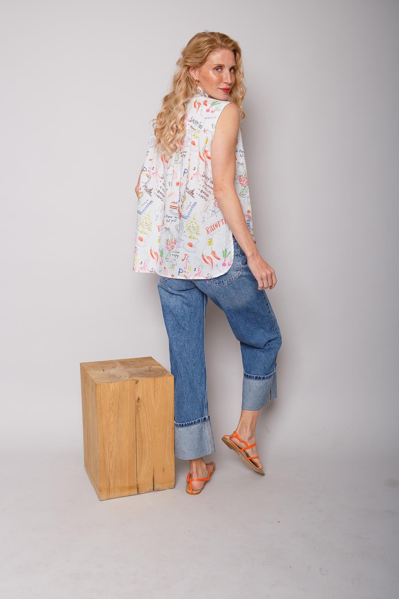Kreativer Fashion-Statement: Deine neue Lieblingsbluse mit All-Over-Print