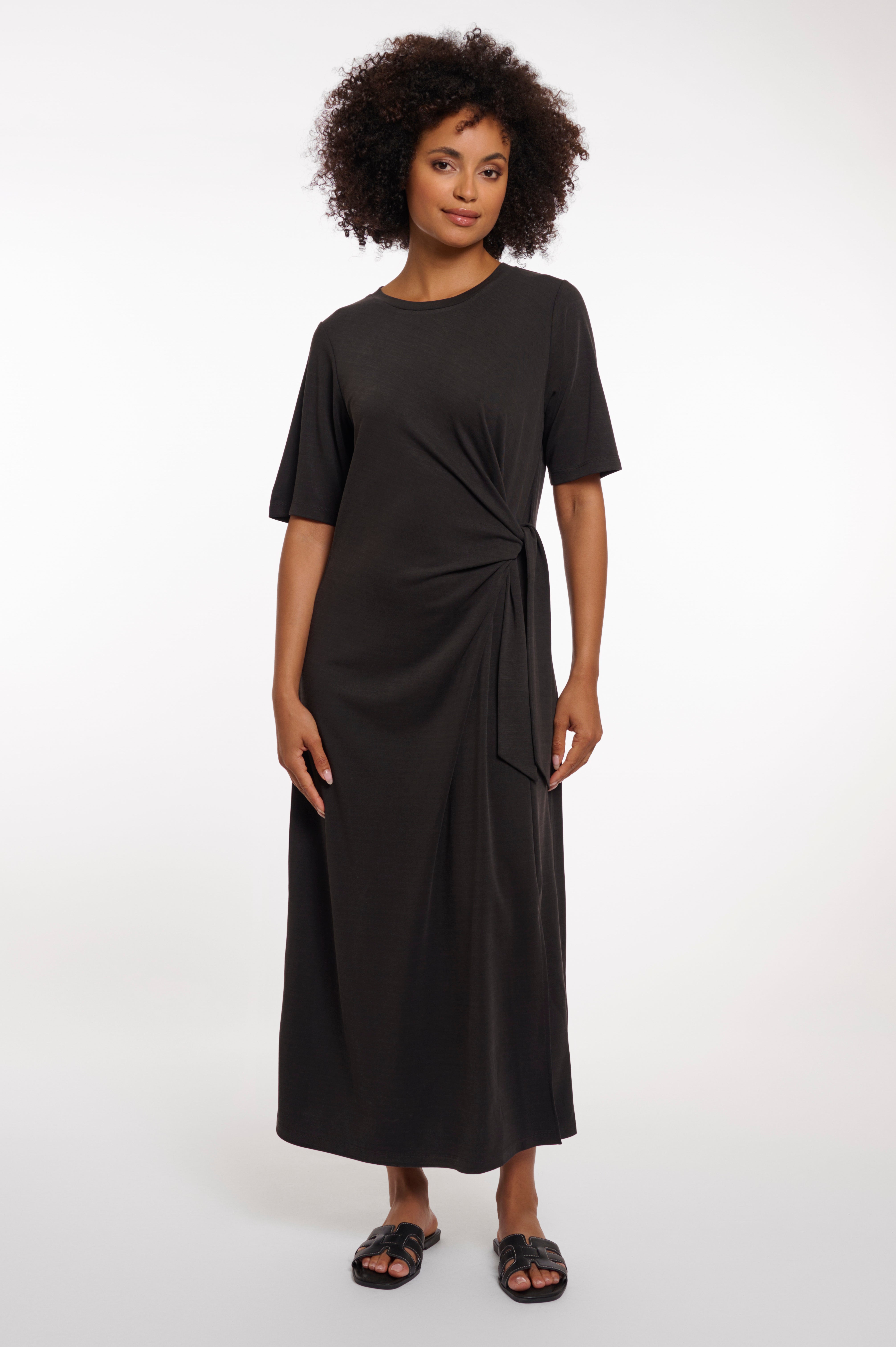 Schwarzes Jersey-Maxikleid mit Taillen-Detail