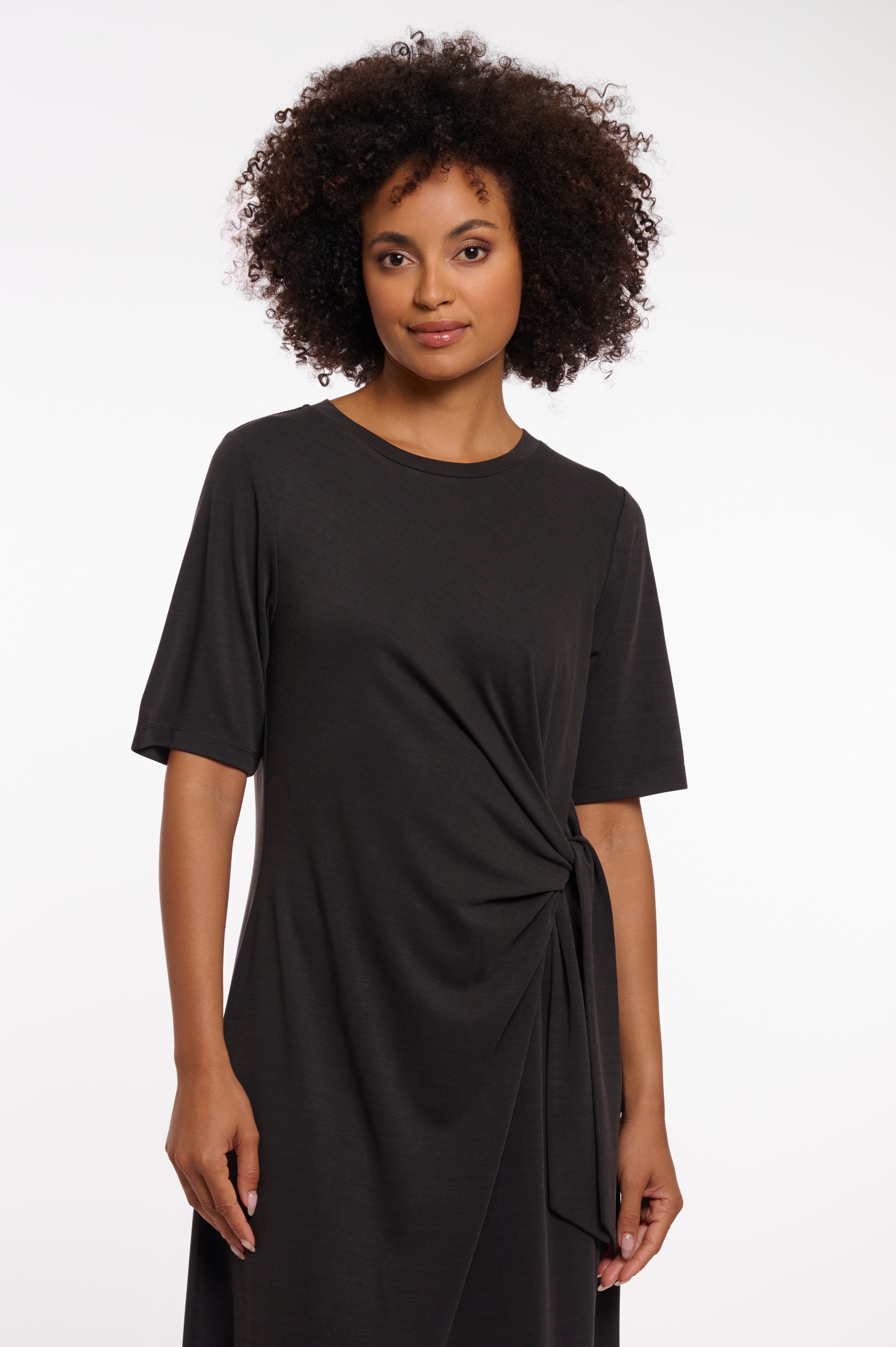 Schwarzes Jersey-Maxikleid mit Taillen-Detail