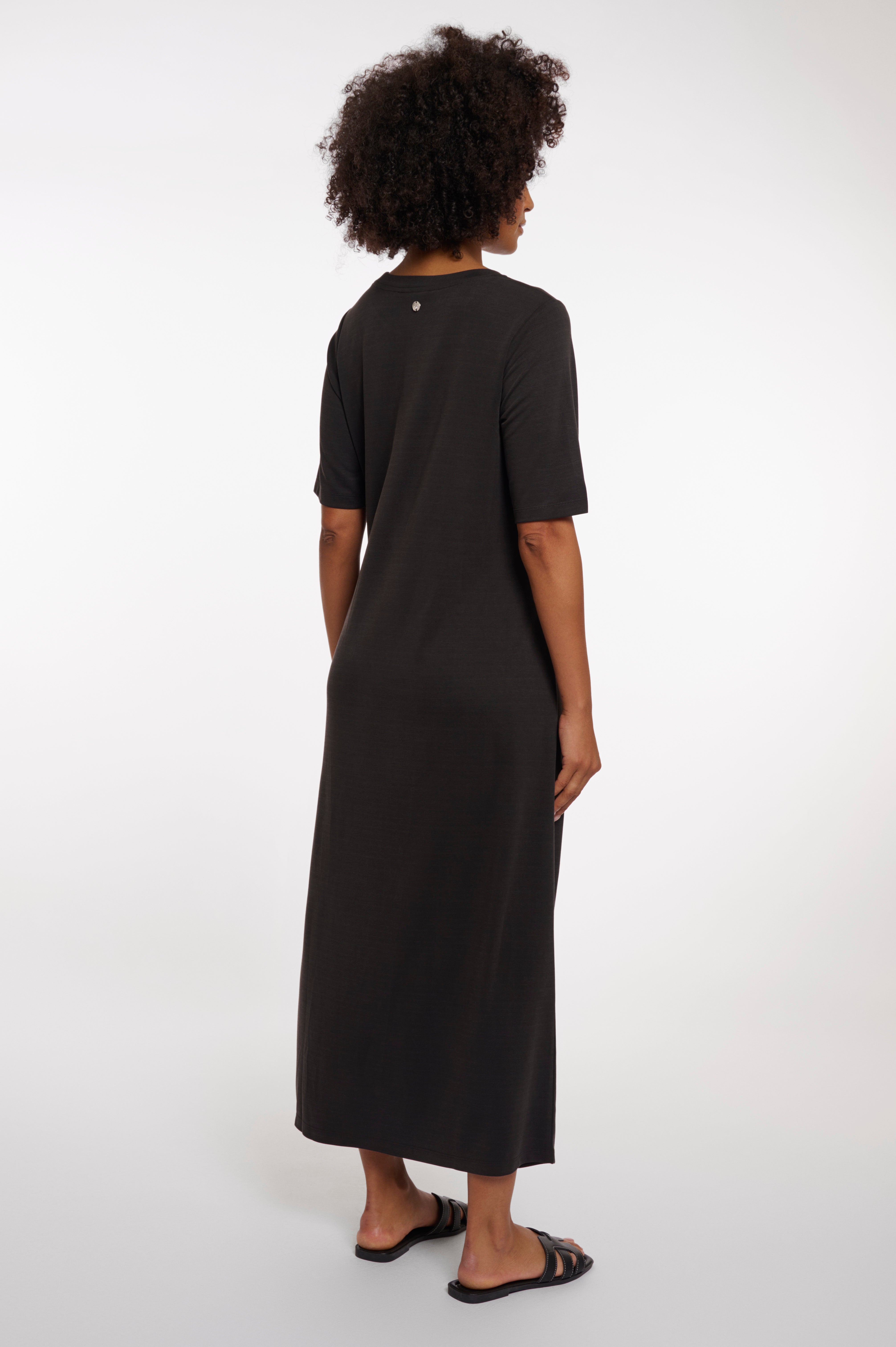 Schwarzes Jersey-Maxikleid mit Taillen-Detail