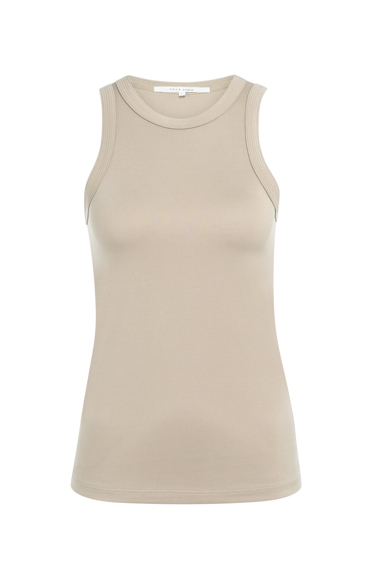 Das Tanktop in sanftem Beige