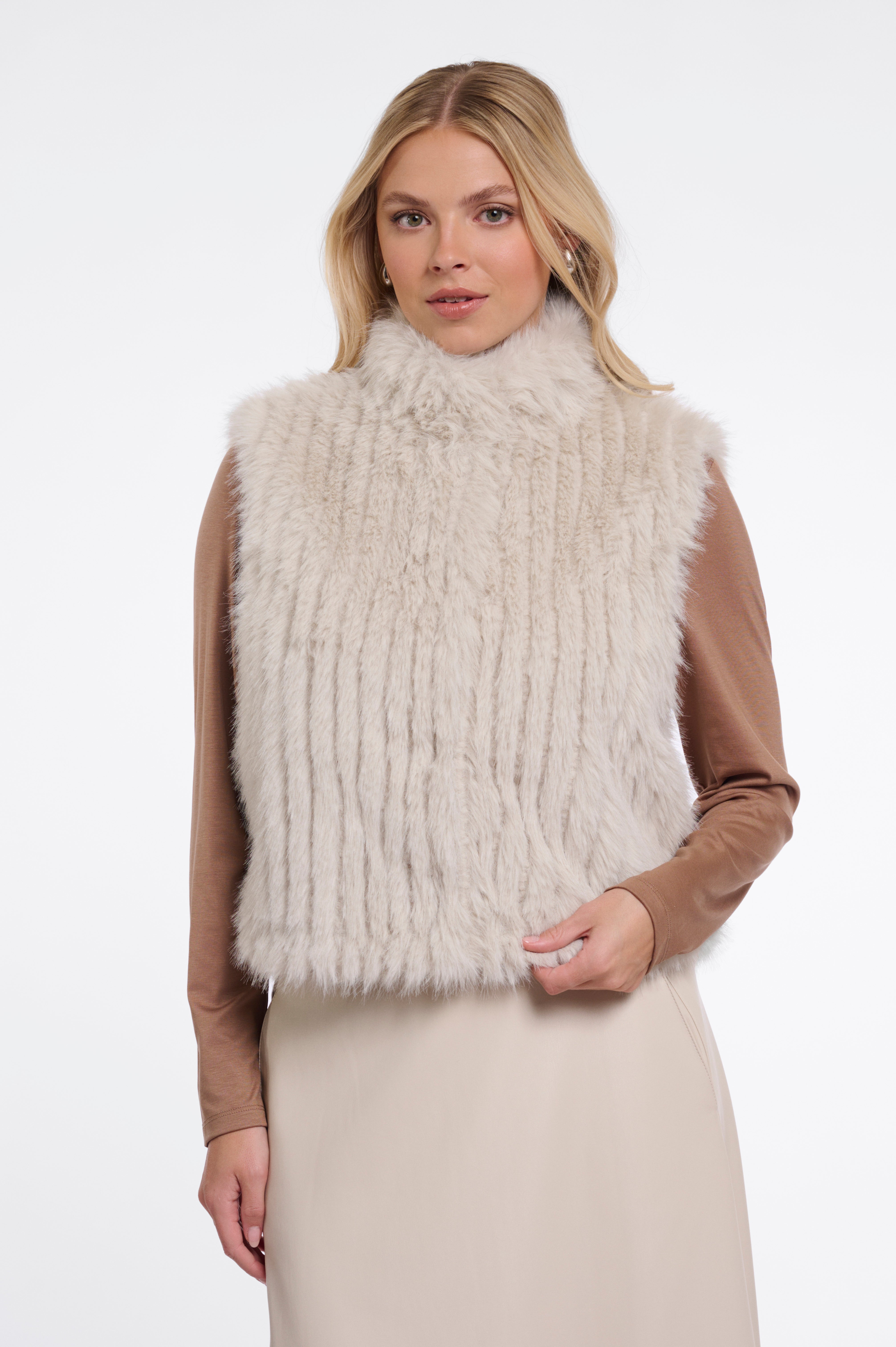 Edler Fake-Fur-Chic: Deine neue Weste in Fell-Optik
