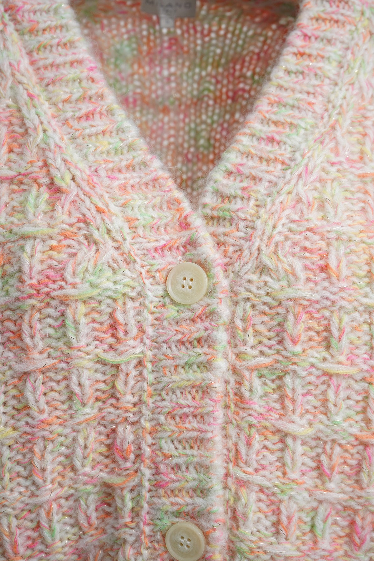 Kuschel-Cardigan im Mustermix – Deine neue Lieblingsstrickjacke in soften Sorbet-Farben