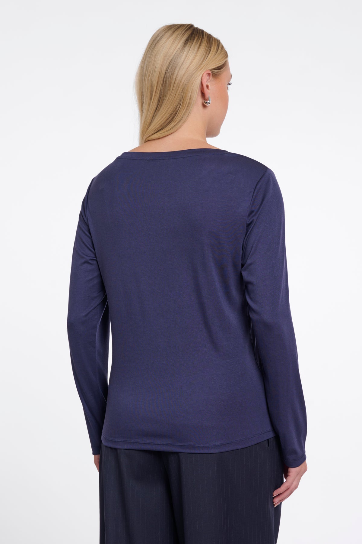 Das Langarmshirt Eason