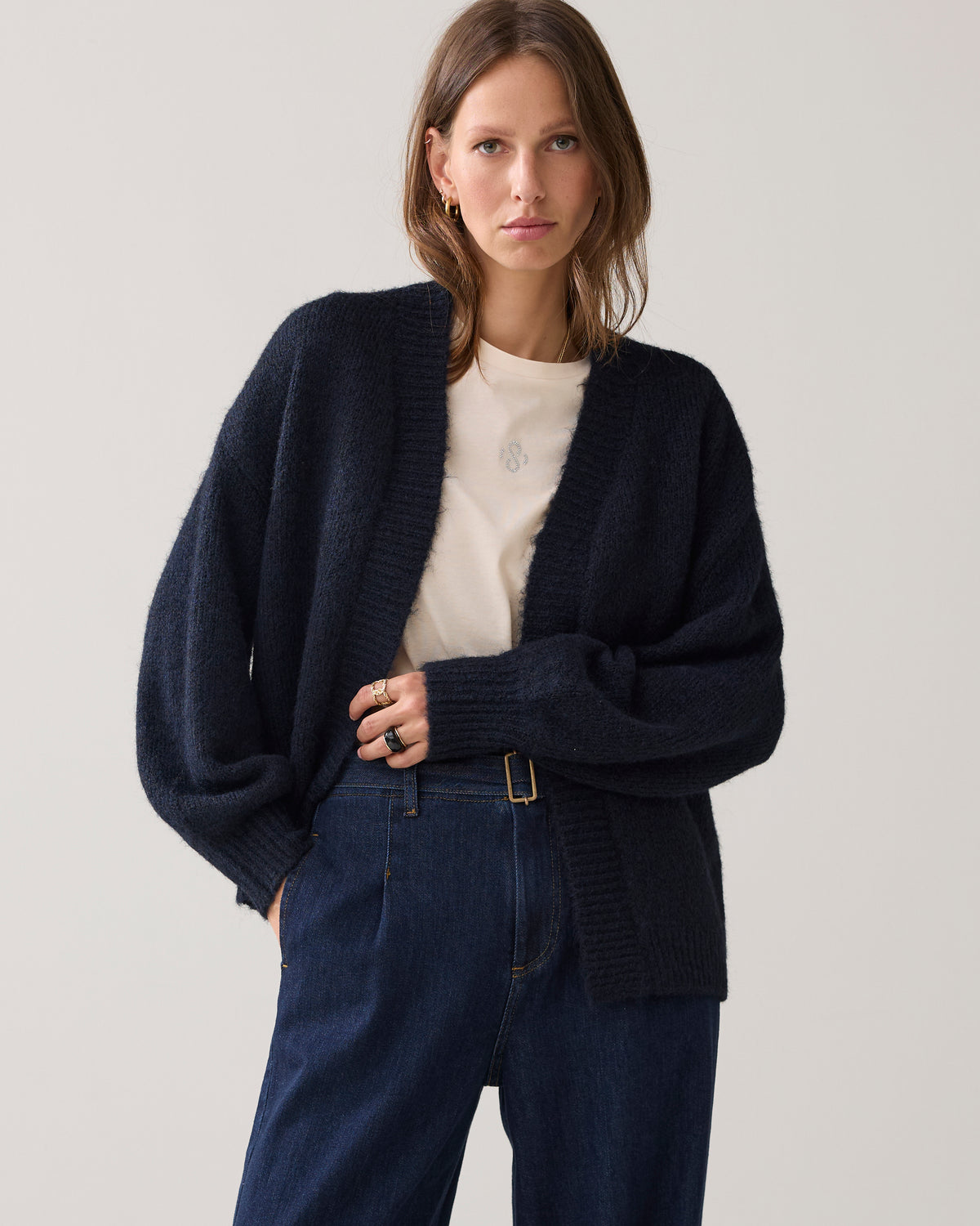 Der flauschige Strickcardigan