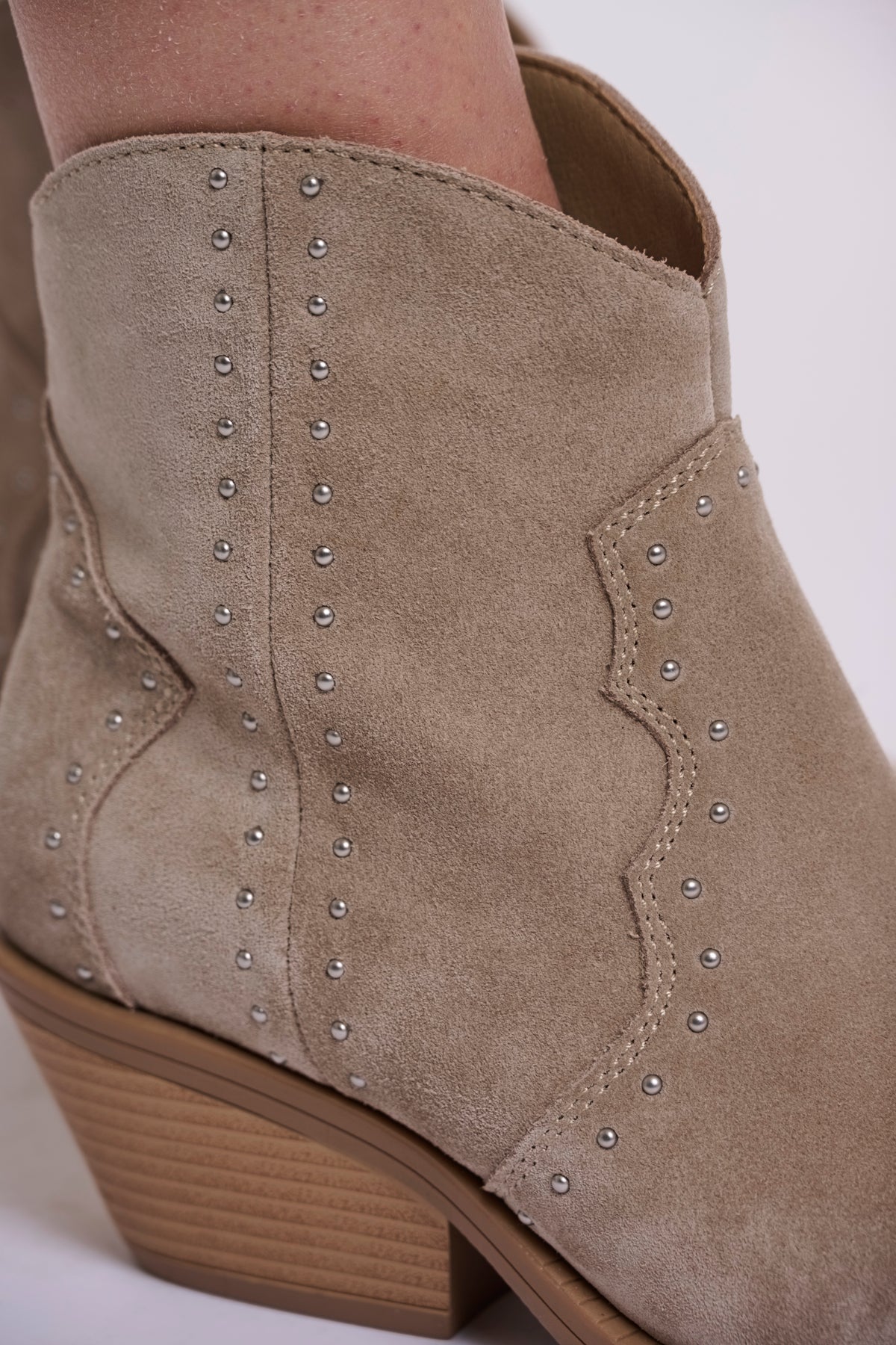 Die Cowboy-Stiefelette Klintie