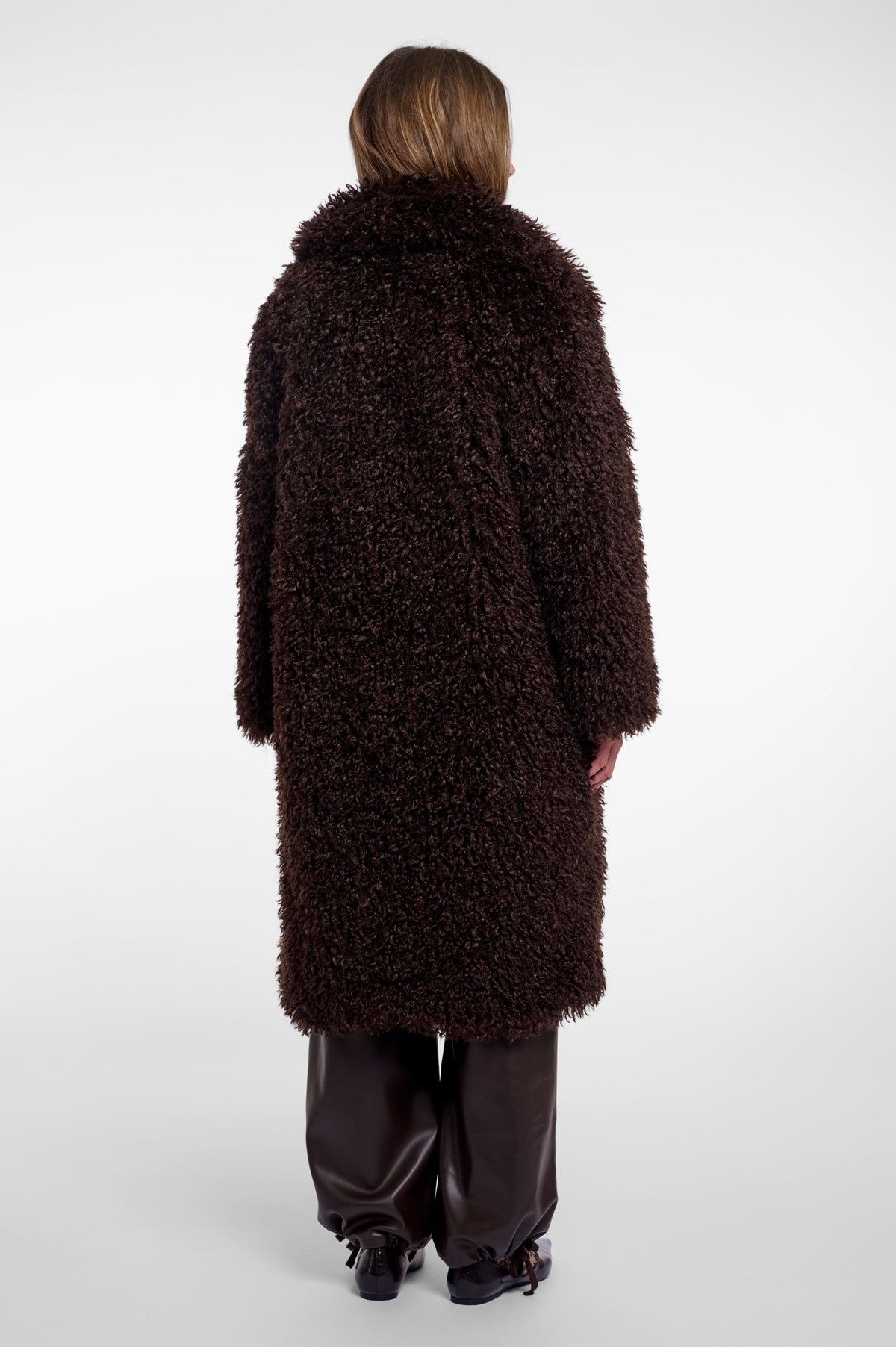 Der Bouclé-Wollmantel LiasLong