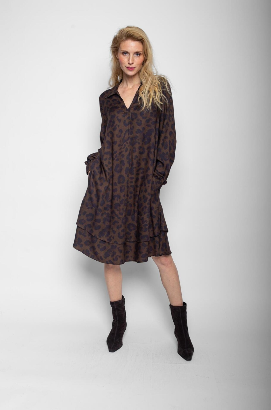 Das Viskose-Kleid im Leo-Look